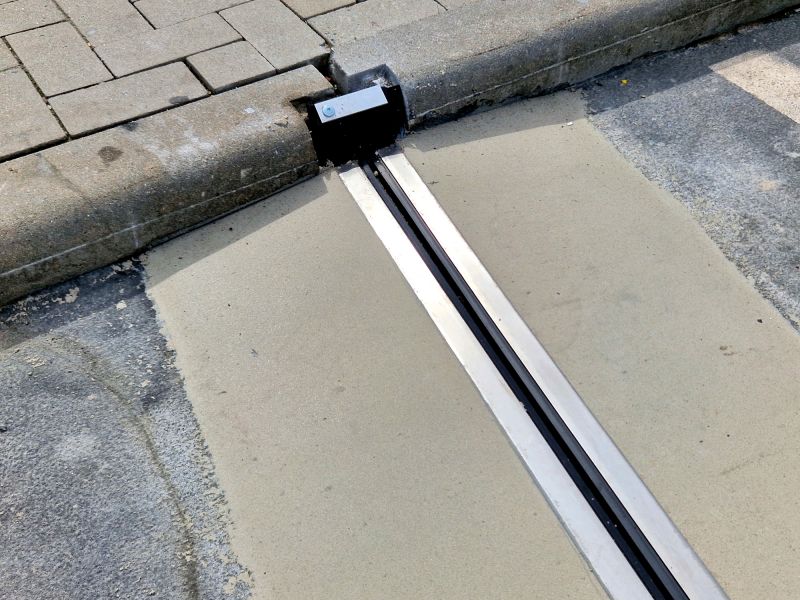 Commercial Driveway with Expansion Joints
